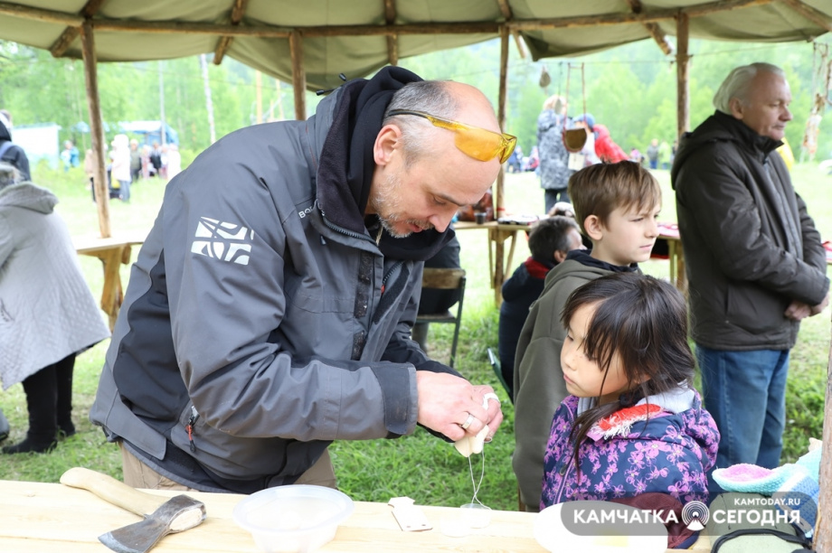 Богородское ремесло в Анавгае. Фото: Виктор Гуменюк / информационное агентство "Камчатка". Фотография 8