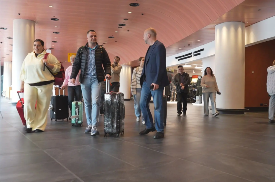 Четыре меддесанта из Москвы, организованные Яровой, начали прием камчатцев  . Фото: kamgov.ru. Фотография 1