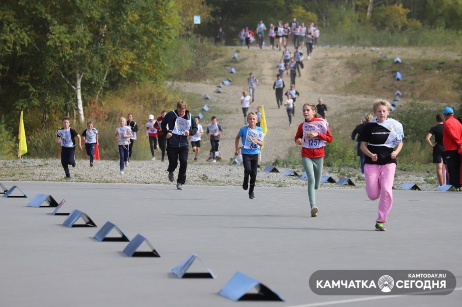 «Кросс нации 2021»: фоторепортаж Виктора Гуменюка. Фото: Виктор Гуменюк / информационное агентство «Камчатка». Фотография 45
