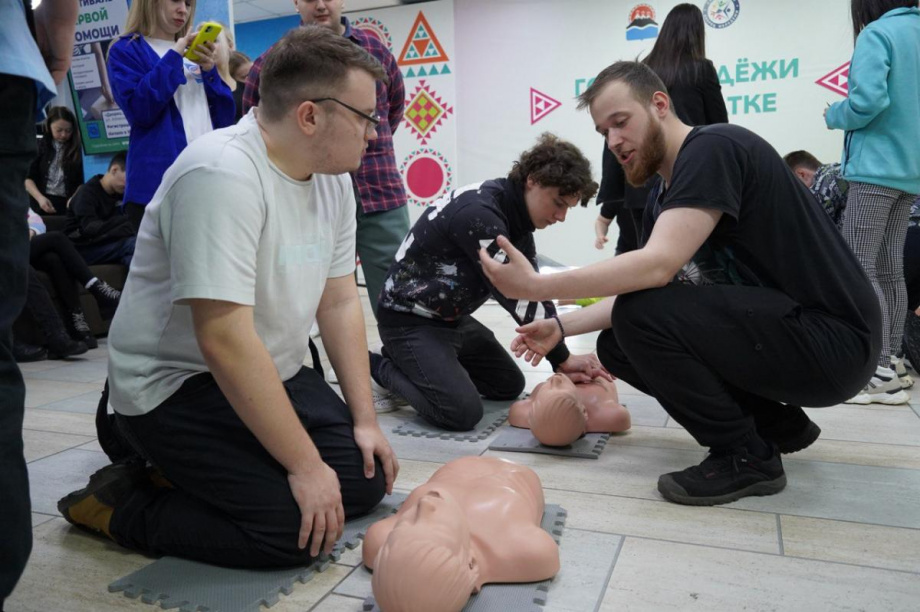 Молодёжный фестиваль первой помощи «Оценка безопасности» прошёл на Камчатке. Фото: kamgov.ru. Фотография 4
