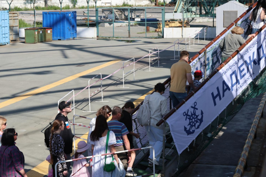 Легендарная «Надежда» второй год подряд встанет на рейд Петропавловска-Камчатского. Фото: «Камчатка Сегодня» \ Игорь Сафончик. Фотография 3