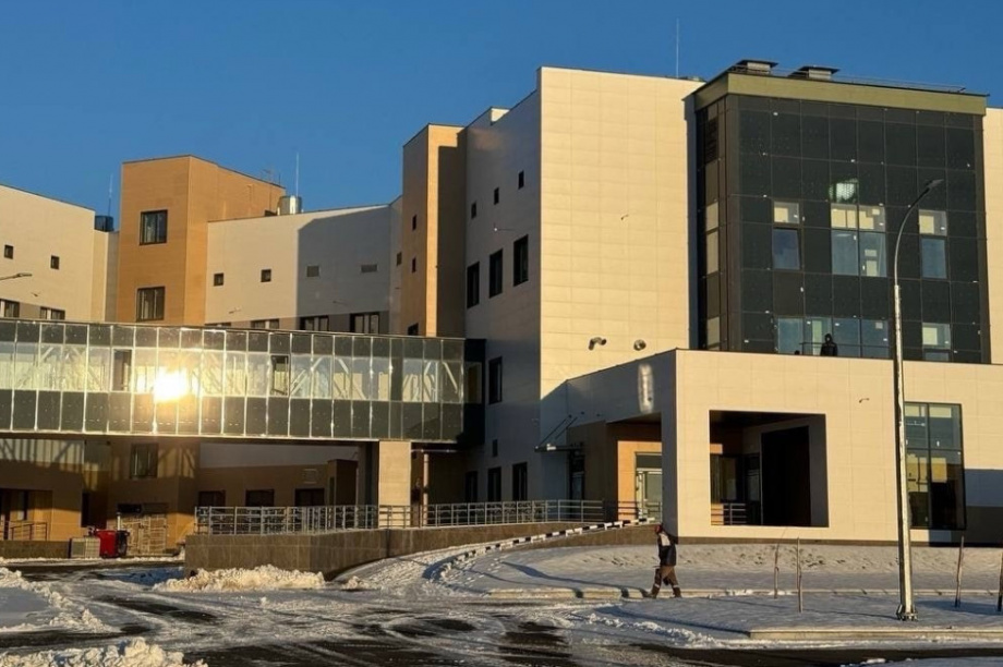 Строительство и оснащение современных больниц: технологический прорыв в медицине. Фото: kamgov.ru (архив). Фотография 2
