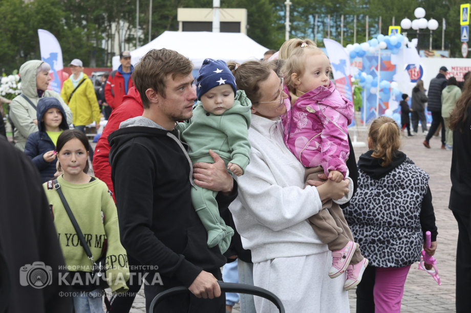 День Рыбака, уха и море позитива . Фото: ИА «Камчатка» \ Игорь Сафончик. Фотография 43