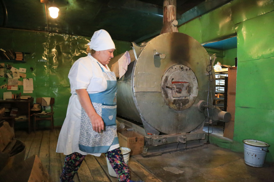 Камчатской пекарне в посёлке Козыревск помогут обновить оборудование. Фото: пресс-служба Законодательного собрания Камчатского края