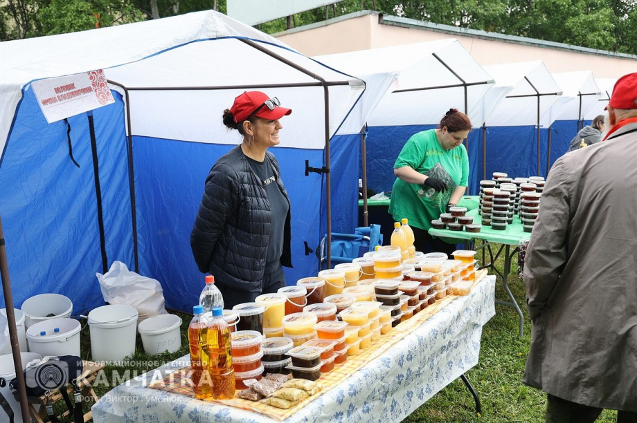 Мы славяне! — народное гуляние в Елизово было ярким и позитивным. Фото: ИА «Камчатка» \ Виктор Гуменюк. Фотография 33