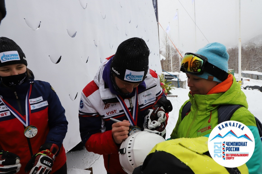 Камчатские горнолыжники победили в командном зачёте чемпионата России. Фото: Виктор Гуменюк. Фотография 13