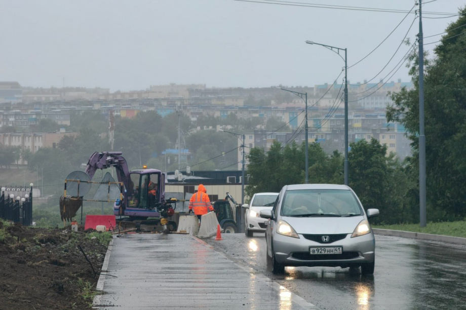Около 190 миллионов направили на ремонт межквартального проезда в Петропавловске. Фото: Олеся Сурина, Евгения Медведева. Фотография 3