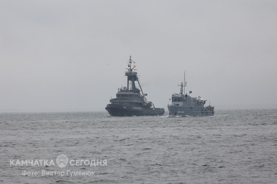 День Военно-Морского Флота в центре Петропавловска-Камчатского. Фоторепортаж. фото: Виктор Гуменюк. Фотография 55
