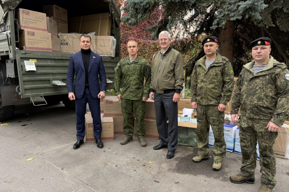 Третья за две недели партия оборудования доставлена морпехам Камчатки. Фото: kamgov.ru. Фотография 1