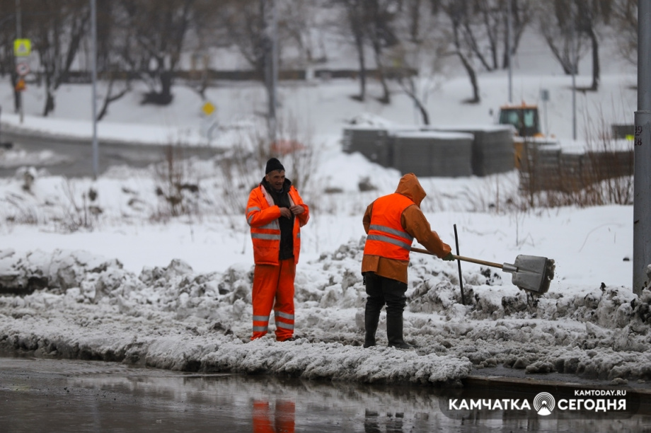 Апрельский снег. Фото: Виктор Гуменюк / информационное агентство "Камчатка". Фотография 19