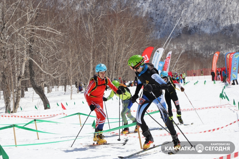 Ски-альпинисты завешают сезон. Фото: Виктор Гуменюк / информационное агентство "Камчатка". Фотография 39