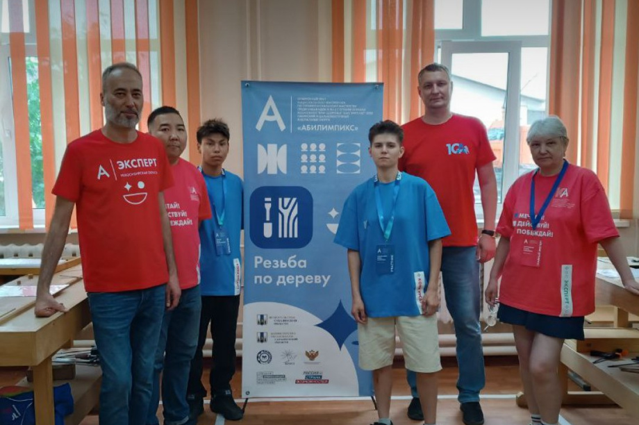 Камчатские мастера блеснули на "Абилимпиксе": два серебра в копилке края. Фото: министерство образования Камчатского края. Фотография 1