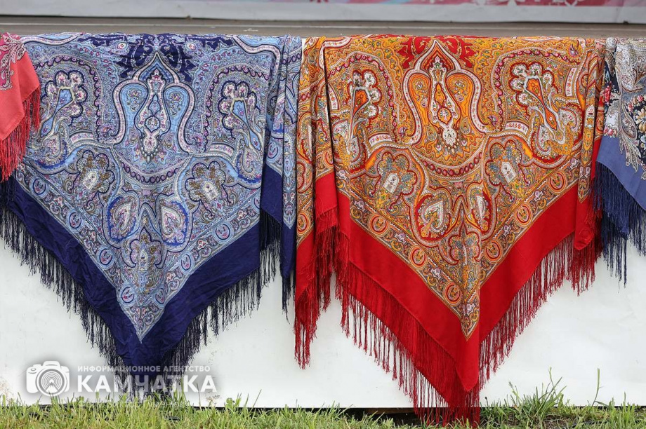 Мы славяне! — народное гуляние в Елизово было ярким и позитивным. Фото: ИА «Камчатка» \ Виктор Гуменюк. Фотография 11