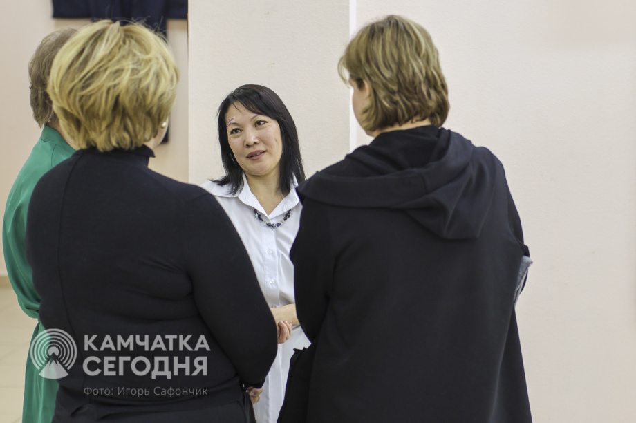 В Камчатском художественном музее открылась выставка о Японии. Фото: «Камчатка Сегодня»/Игорь Сафончик. Фотография 36