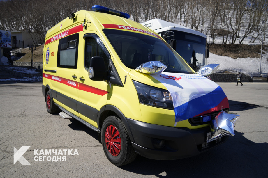 Тысячи камчатцев вышли на первомайское шествие на площади Ленина (фоторепортаж). Фото: ИА «Камчатка». Фотография 23
