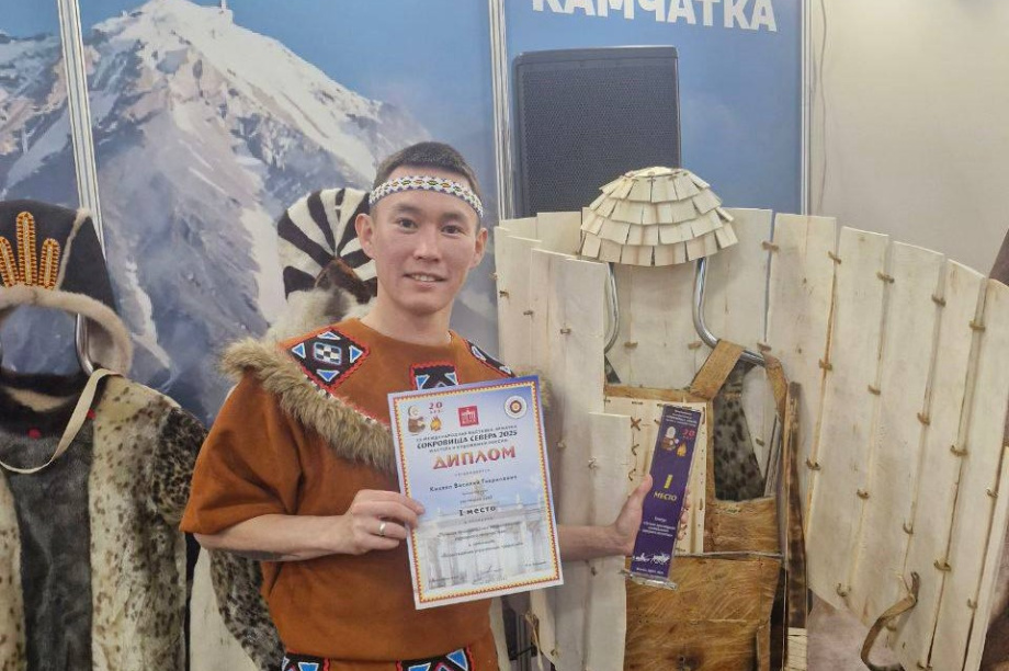 Корякский воинский доспех принес победу камчатскому мастеру. Фото: Камчатский Север, Василий Кихляп. Фотография 3