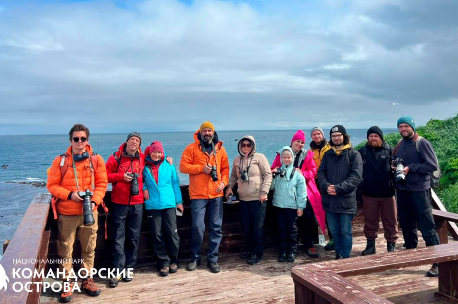 Туристы прибыли на Командорские острова впервые в этом сезоне. . Фотография 3