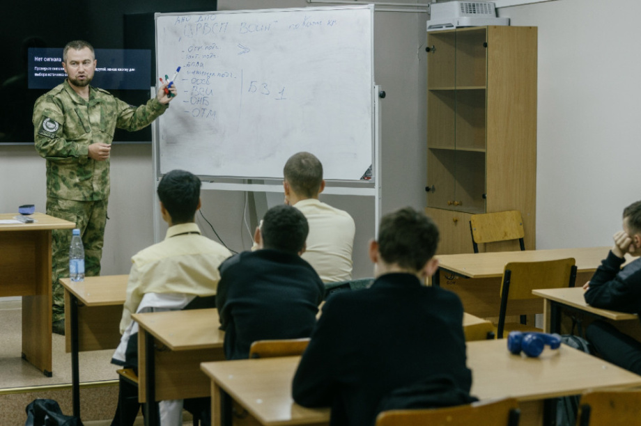 Трутнев отметил достижения курсантов Центра «ВОИН» на Дальнем Востоке. Фото: kamgov.ru. Фотография 2