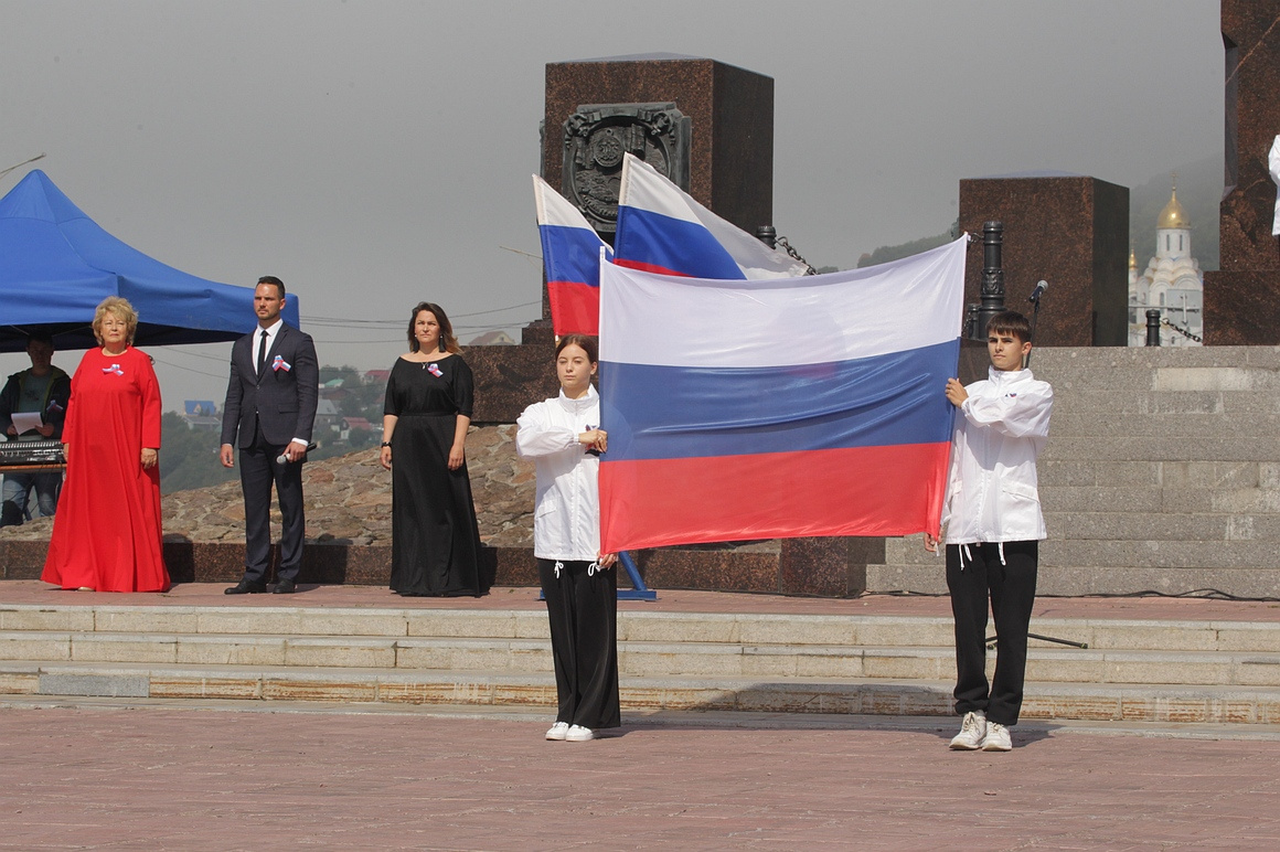 День флага отметили на Камчатке. Фоторепортаж. Фото: Виктор Гуменюк/ ИА "Камчатка". Фотография 40