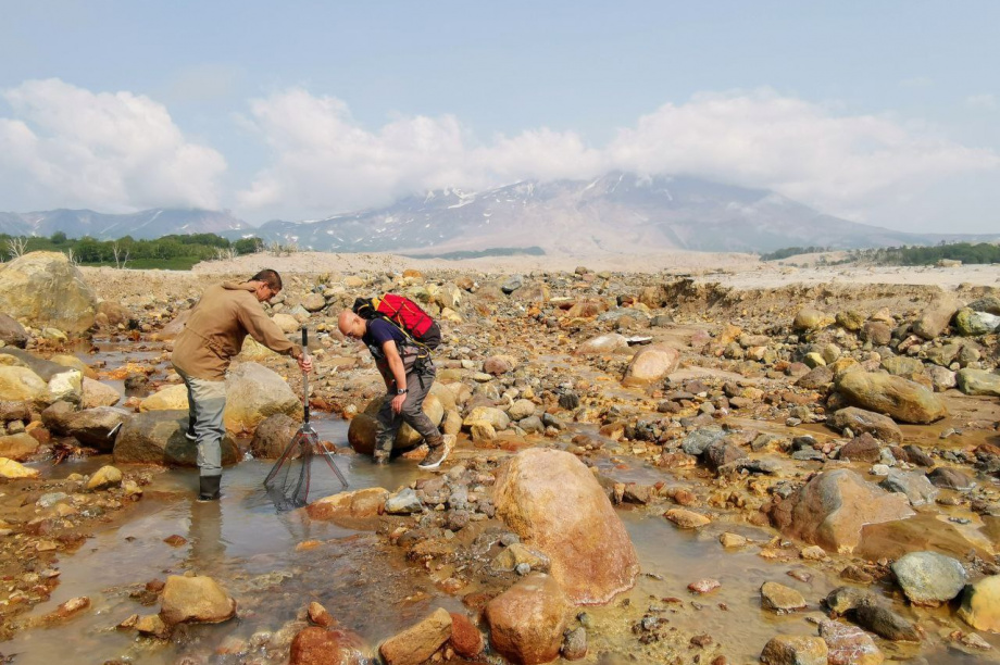  Ученые оценят степень загрязнения камчатских рек. Фото: Е.Есин. Фотография 2
