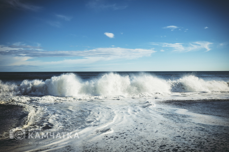 Осенний Тихий океан поразил горожан буйством стихии (фоторепортаж). Фото: «Камчатка Сегодня» \ Игорь Сафончик. Фотография 1