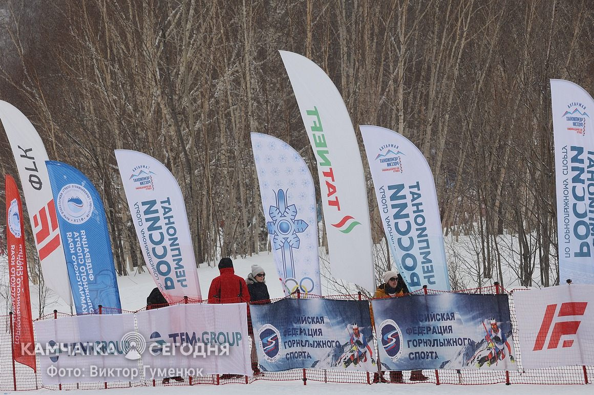 Командные соревнования по параллельному слалому провели на ГЛК «Морозная» на Камчатке. Фоторепортаж. . Фотография 49