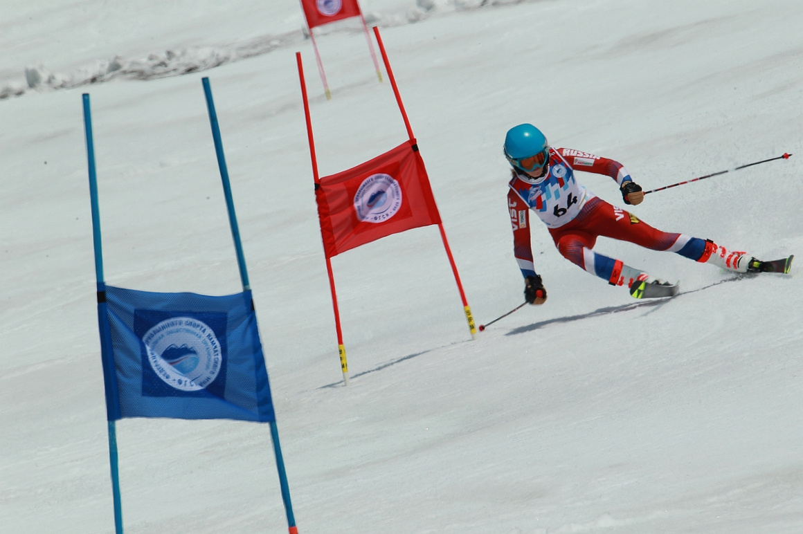 Июльские соревнования по горнолыжному спорту. Фоторепортаж. Фото: Виктор Гуменюк. Фотография 95