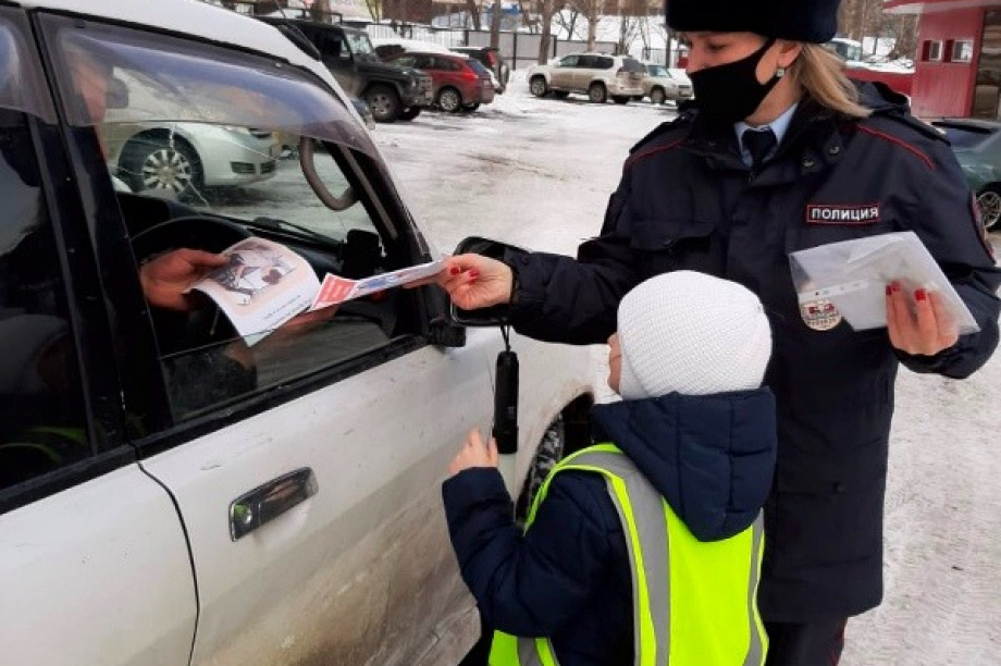 Больше 3 тысяч камчатцев приняли участие в акции «Пристегнись!». Фото: kamgov.ru. Фотография 2