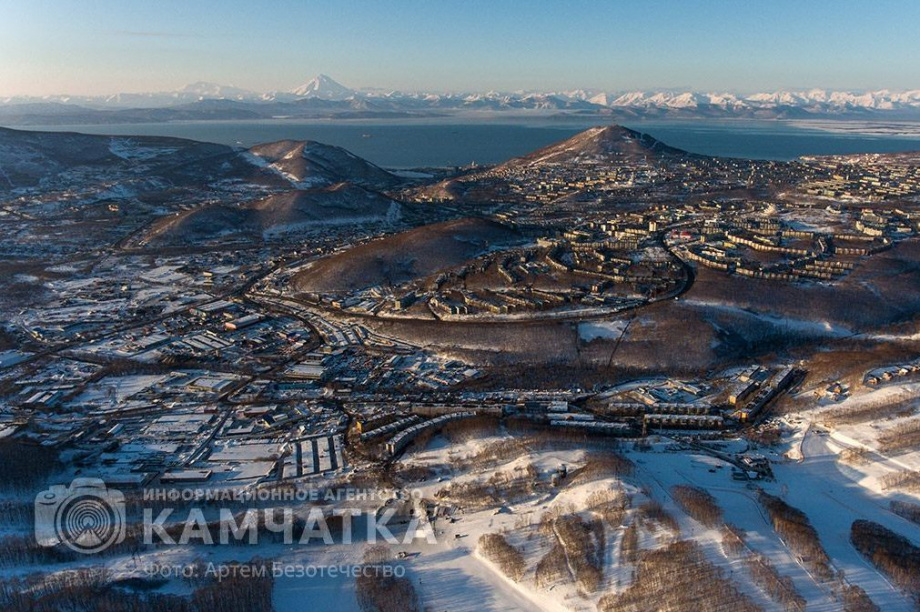 Новый спортинвентарь закупили для СШОР «Эдельвейс» на Камчатке. Фото: Артём Безотечество, kamgov.ru. Фотография 1