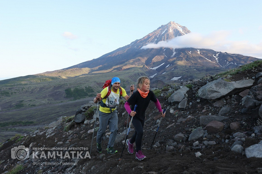 День вулкана на Камчатке собрал почти 2000 восходителей. фото: Виктор Гуменюк. Фотография 31