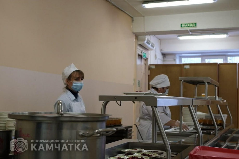 Правительство РФ поддержало инициативу Ирины Яровой о требованиях к организации питания детей. Фото: ИА "Камчатка"
