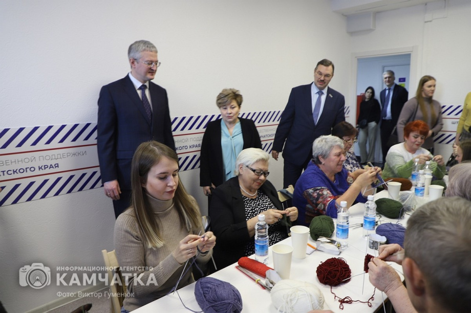 Штаб общественной поддержки открыт в краевой столице Камчатки. Фото:Виктор Гуменюк. Фотография 89