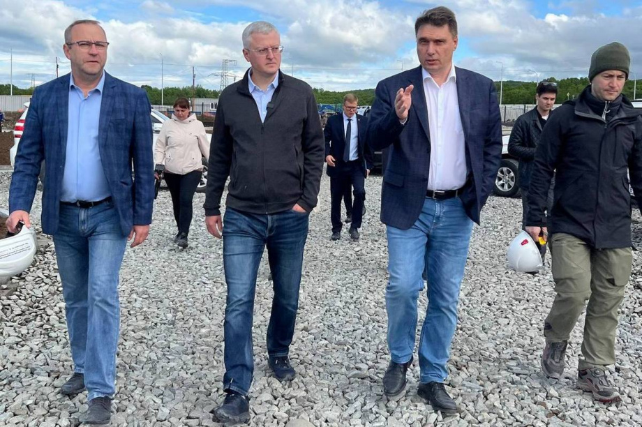 Ещё 100 рабочих задействуют в строительстве главной больницы Камчатки. Фото: kamgov.ru. Фотография 6