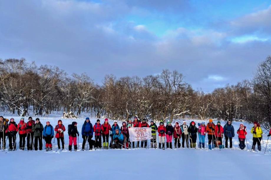 Активный отдых на Камчатке немыслим без лыжных походов . Фото: ТГ-канал турклуба «Медведь». Фотография 5