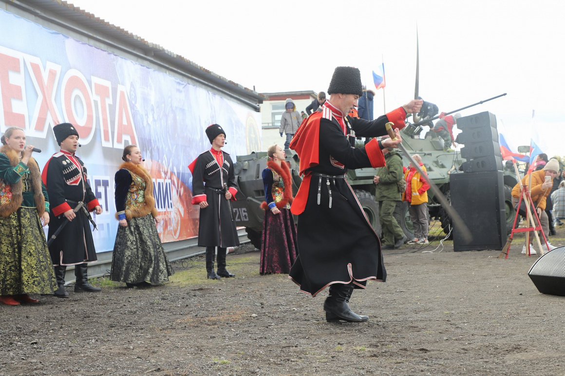Концерт для мобилизованных граждан провели на Камчатке. Фото: В. Гуменюк. Фотография 9