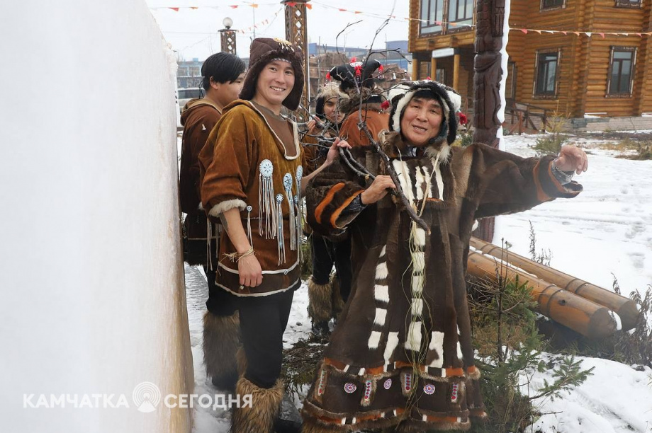 Корякский обрядовый праздник Хололо отметили в Петропавловске-Камчатском. Фоторепортаж. Фото: Виктор Гуменюк\ИА "Камчатка". Фотография 15