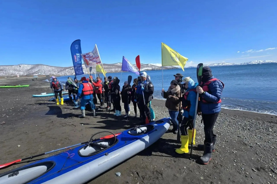 Сап-парад в Вилючинске открыл водный сезон на Камчатке. Администрация ЗАТО Вилючинск. Фотография 1