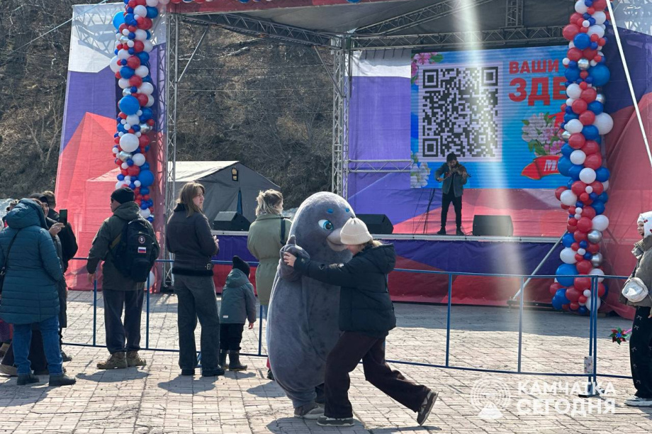 На Камчатке проходит празднование Дня Весны и Труда. . Фотография 9