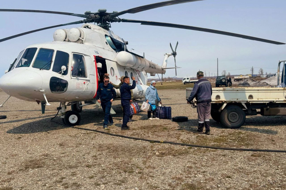 На Камчатке первый вертолётный рейс связал Козыревск и Ивашку. Фото: КАП