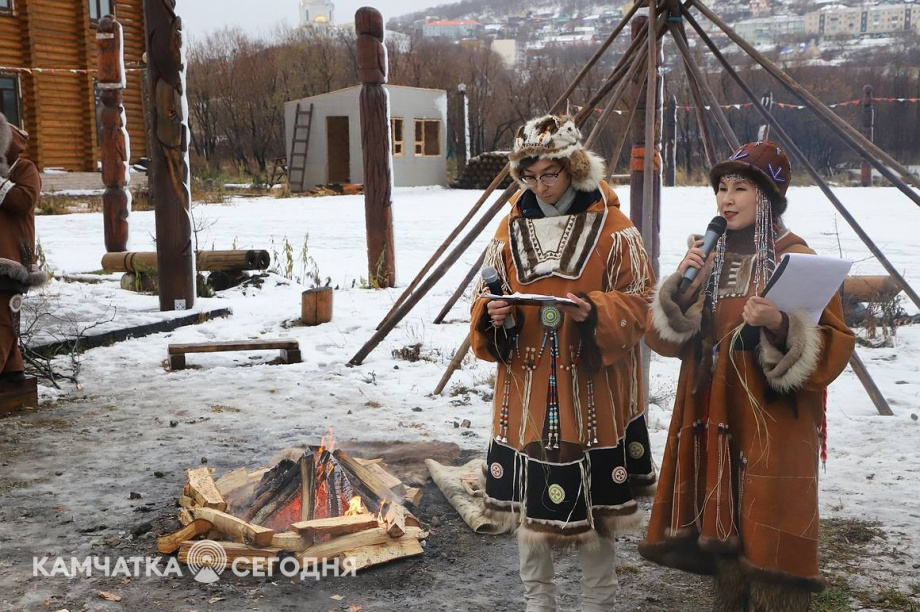 Корякский обрядовый праздник Хололо отметили в Петропавловске-Камчатском. Фоторепортаж. Фото: Виктор Гуменюк\ИА "Камчатка". Фотография 31