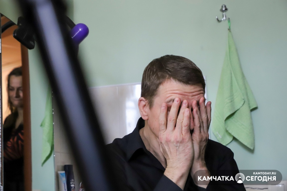 Премьера спектакля «Свои люди» состоится на Камчатке. Фото: Виктор Гуменюк. Фотография 33