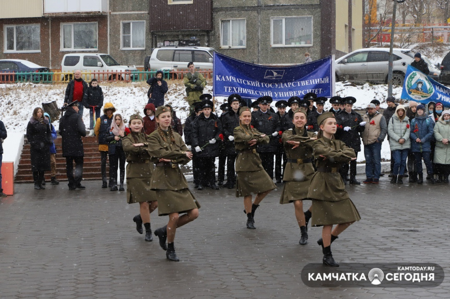 Памяти погибших в Великой Отечественной войне. Фото: Виктор Гуменюк. Фотография 32