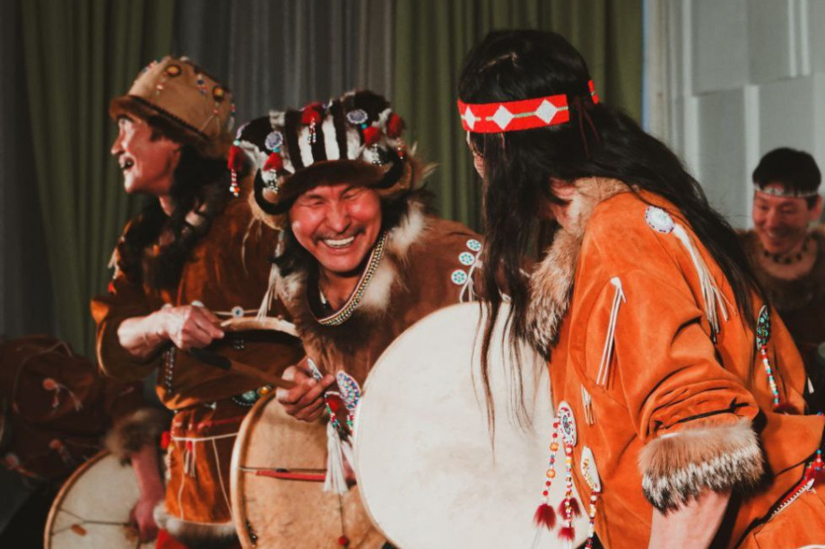 «Ангт» исполнил камчатские «Ритмы тундры». Фото организаторов. Фотография 5