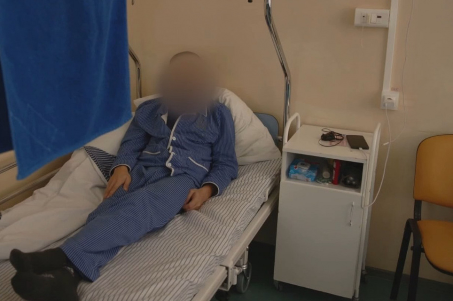 Глава администрации губернатора Камчатки приехал в военный госпиталь в Вилючинске. Фото: kamgov.ru. Фотография 4