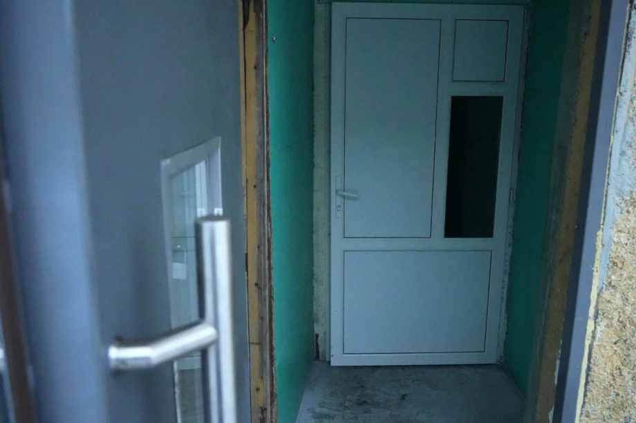 В Усть-Камчатске установили поручни и пандусы для инвалидов. Фото: Усть-Камчатский округ, телеграм-канал. Фотография 2