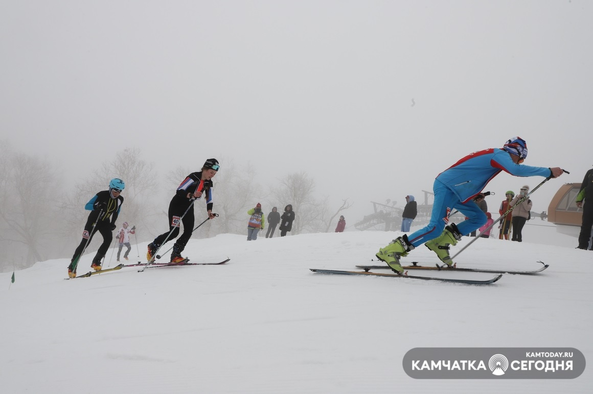 Ски-альпинизм: вертикальная гонка. Фото: Виктор Гуменюк. Фотография 17