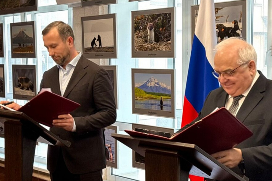 Камчатский край развивает систему подготовки кадров для горнопромышленного комплекса. Фото: kamgov.ru (архив). Фотография 2