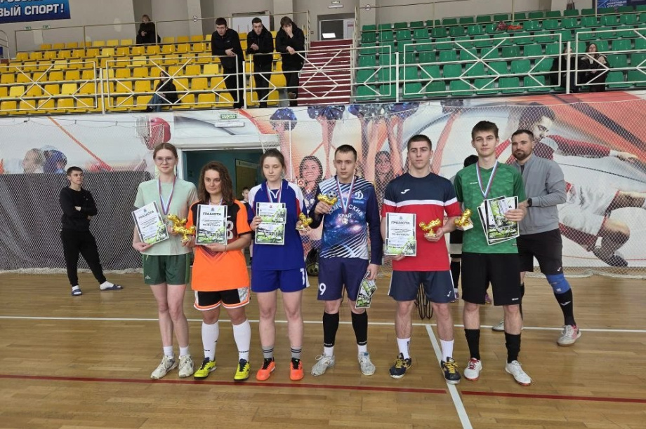 Футзал, эмоции, победы: итоги молодёжной Спартакиады Камчатки. Фото: Министерство спорта Камчатского края. Фотография 7