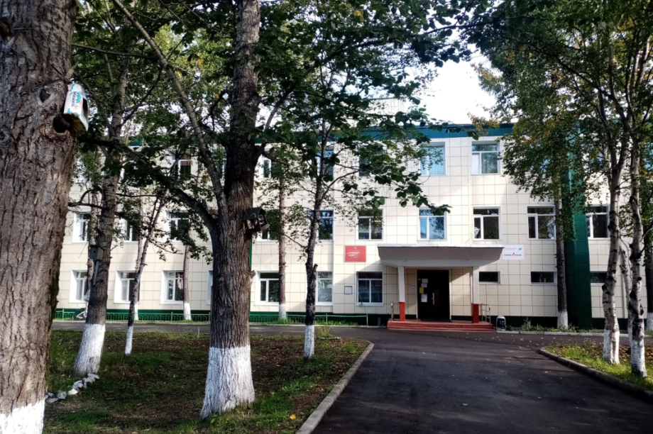 Суд отклонил иск Роспотребнадзора против школы № 2 в Елизово. 2Гис