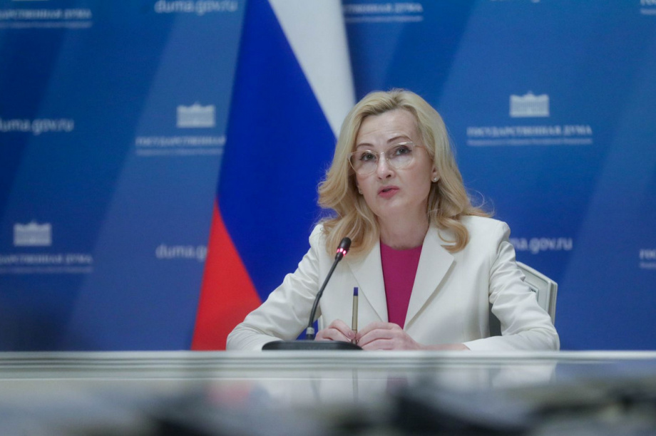 Информация о  программе целевого обучения должна дойти до каждого работодателя — Ирина Яровая. Фото: пресс-служба Ирины Яровой. Фотография 1